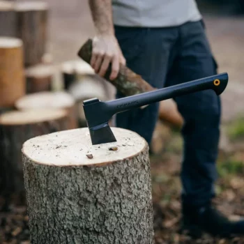 تبر FISKARS SOLID SPLITTING A11 - Image 5